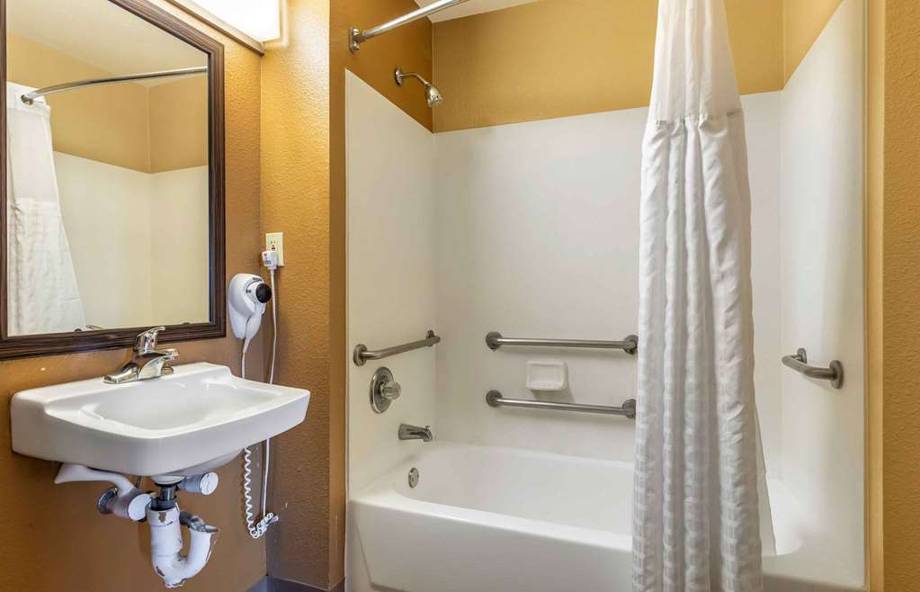 Extended Stay America Suites Dallas Plano - photo 39