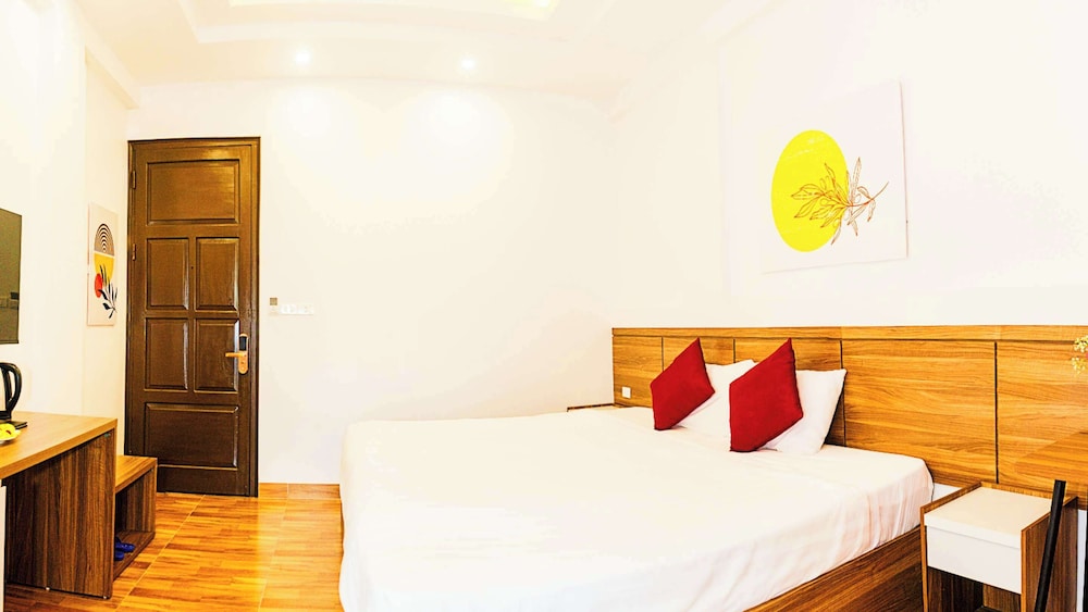 Bai Chay Panda Hotel in Ha Long, Vietnam