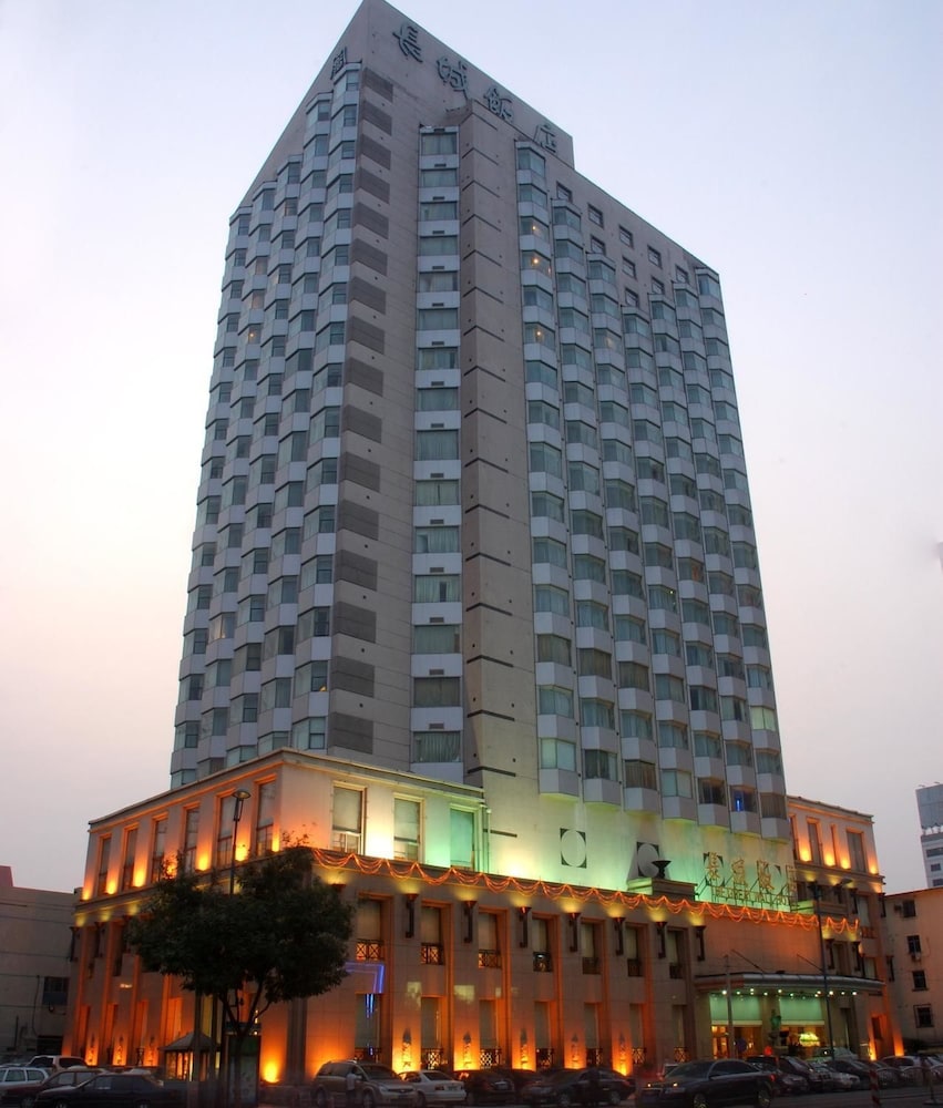 The Great Wall Hotel — 4-Star Luxury Hotel in Zhengzhou, People's Republic of China