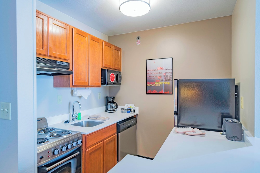 Towneplace Suites By Marriott Streetsboro - photo 8