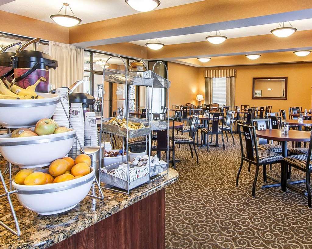 Comfort Suites Redmond Airport - photo 88