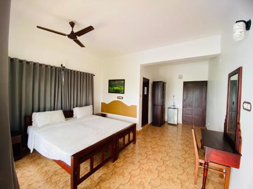 Karma Beach Hotel — Kovalam — photo 4