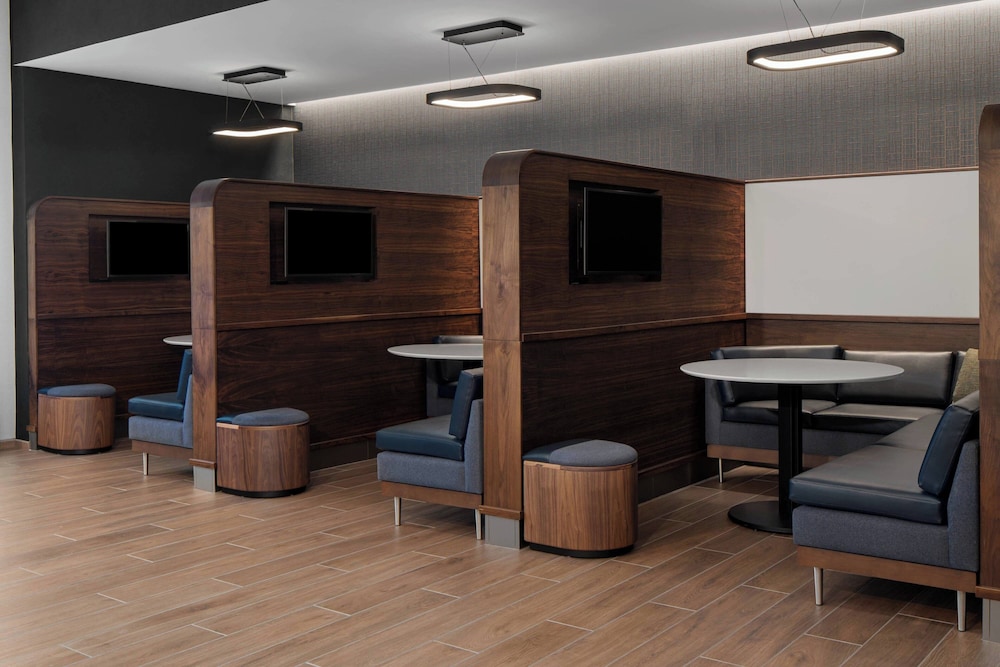 Courtyard by Marriott Houston I 10 West Memorial - photo 20