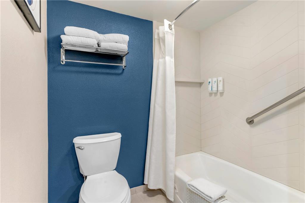 Country Inn & Suites by Radisson Modesto Salida - photo 30