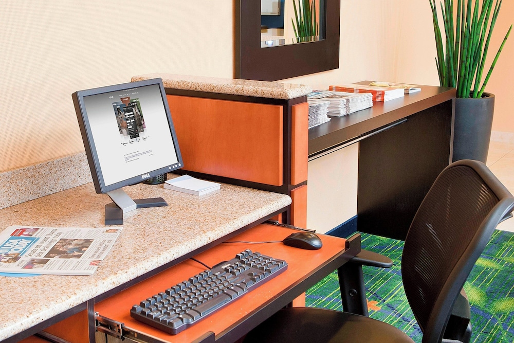 Fairfield Inn Forsyth Decatur - photo 16