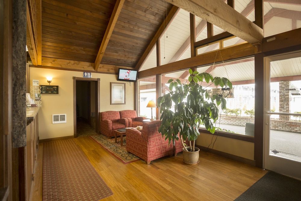 The Forks Motel - photo 42