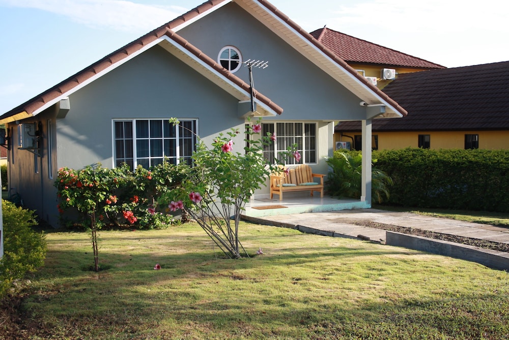 Soleil Hartland Debra’s Place in Saint Ann's Bay, Jamaica