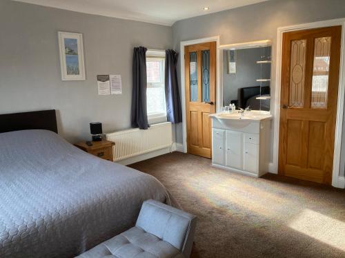 Rivington House Room only