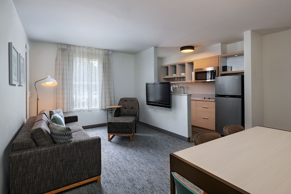 TownePlace Suites by Marriott College Station - photo 13
