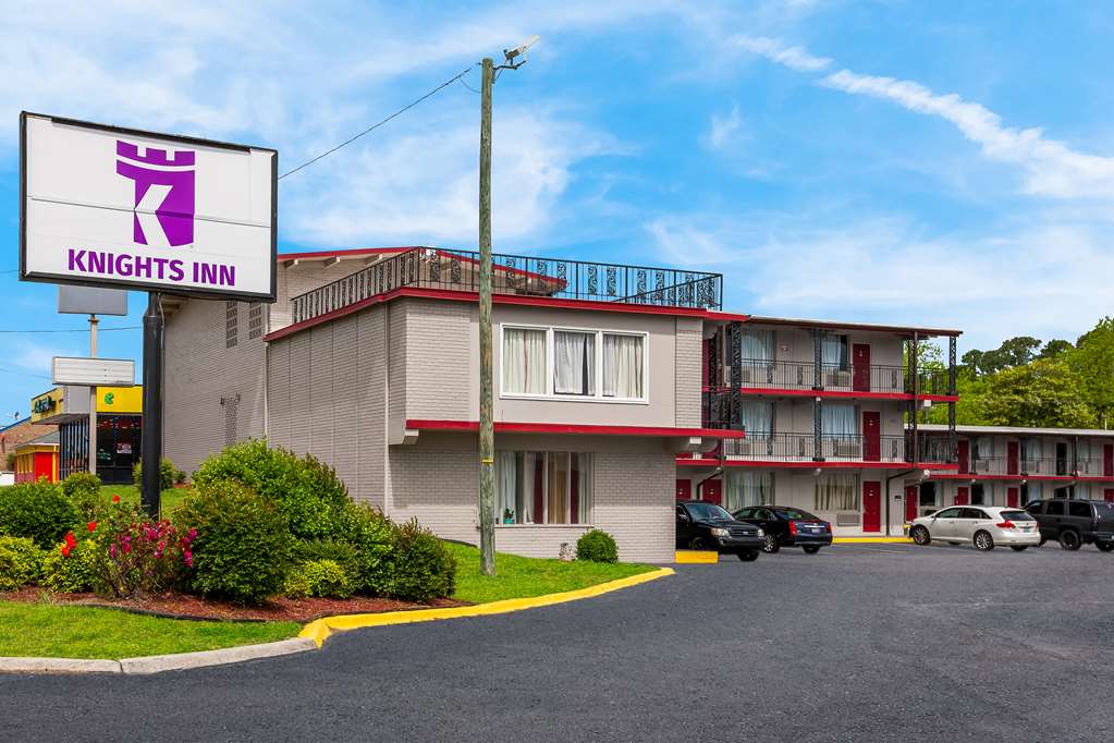 Knights Inn Fayetteville Fort Bragg - photo 3