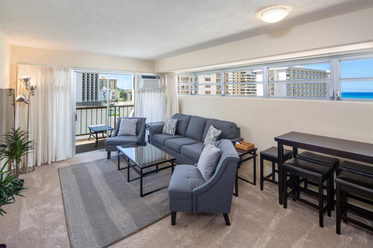 Ocean View From Lanais 2 Blocks To Waikiki Beach — 4-Star Luxury Hotel in Honolulu, United States