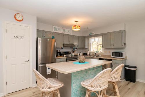Blu By U by Oak Island Accommodations - photo 29