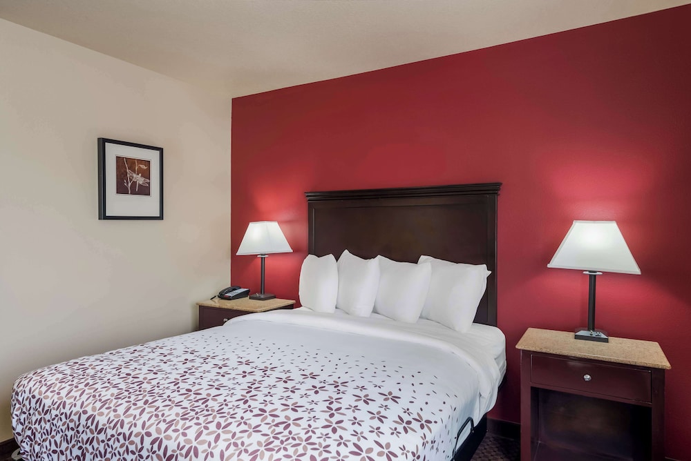SureStay Plus Hotel by Best Western Silver City - photo 14