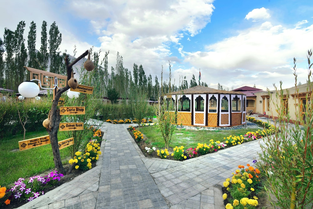 White Sands Resort Best Resort in NUBRA in Leh, India
