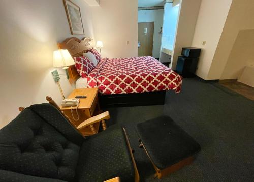 Super 8 Motel Ripley - photo 12