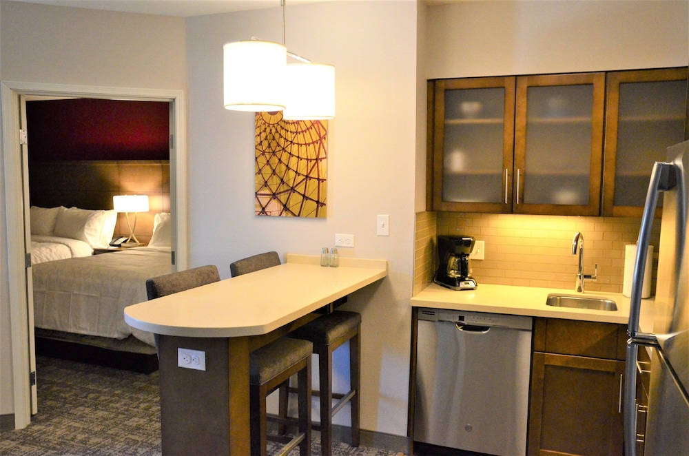 Staybridge Suites Hillsboro Orenco Station by IHG - photo 18