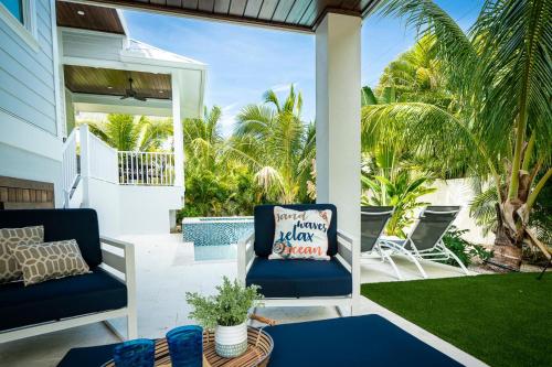 Feelin' Beachy - photo 32