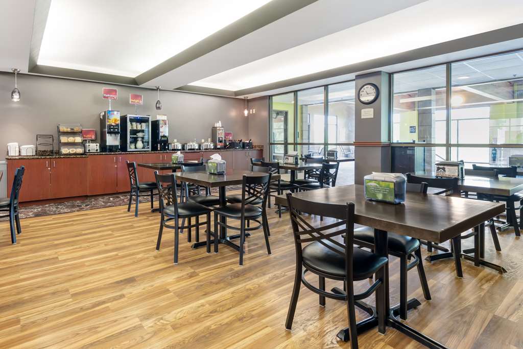 Best Western Plus Eau Claire Conference Center - photo 5