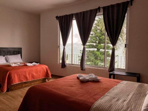 Céntrica habitación 2 camas queen Gran Nehtolli #7 Sin Estacionamiento in Xilitla, Mexico