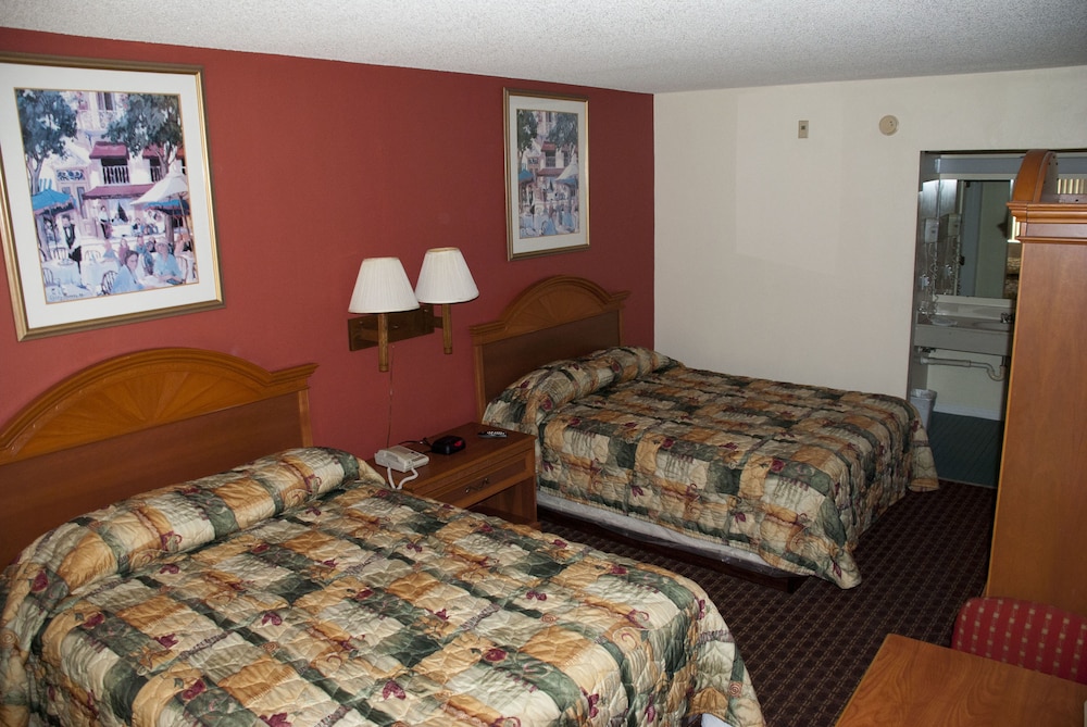 Tahitian Inn Motel - photo 2