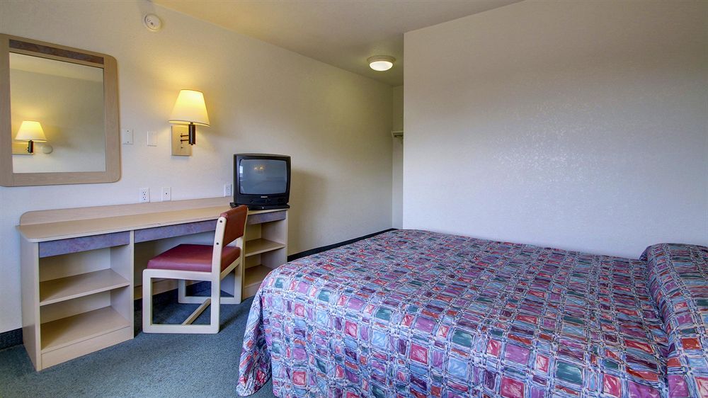 Motel 6 Sioux Falls - photo 15