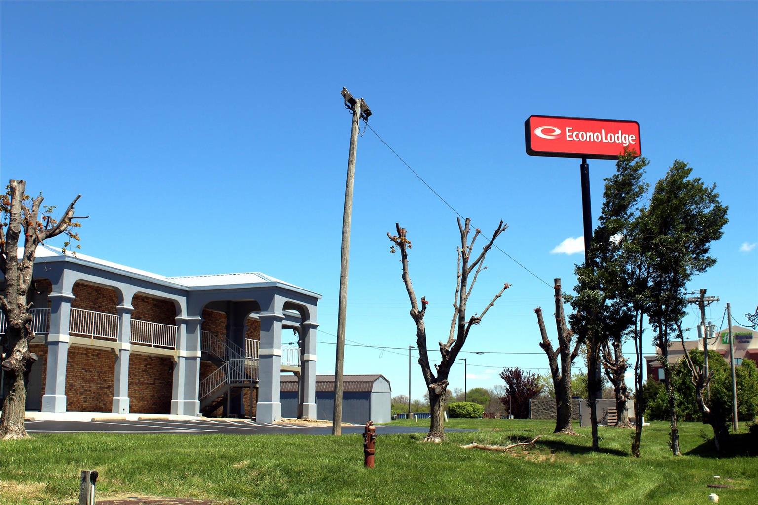 Econo Lodge Franklin South - photo 6