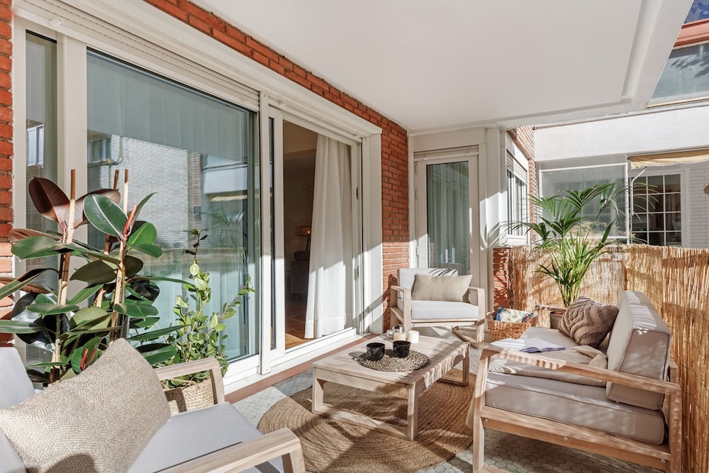 Laut 3 Bedrooms and Terrace in Almagro hotel Almagro Madrid