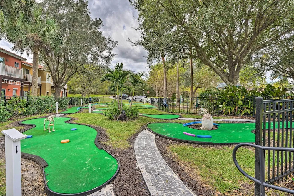 6 Mi to Disney World: Spacious Kissimmee Retreat - photo 18