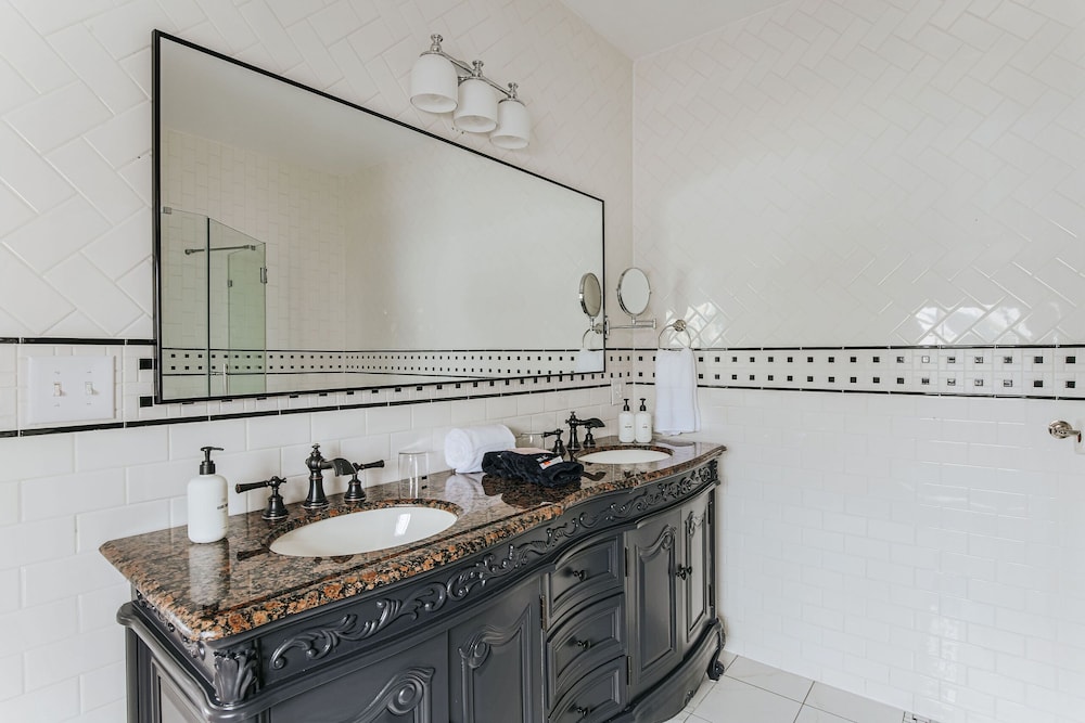 The Historic Berkeley Place - photo 75