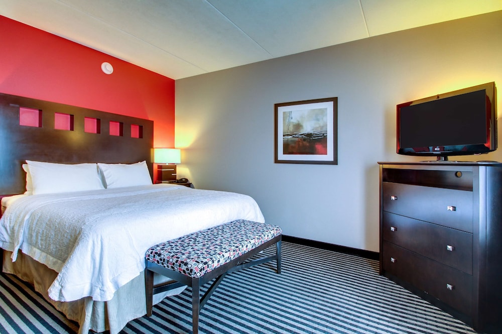 Hampton Inn Birmingham Leeds - photo 13