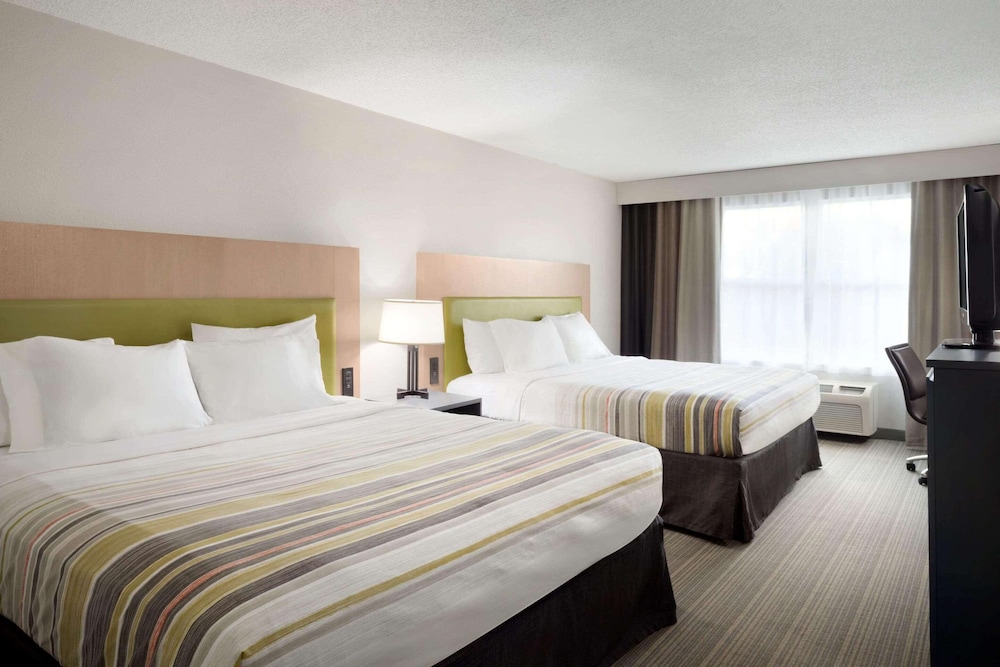 Country Inn & Suites by Radisson Camp Springs MD - photo 8
