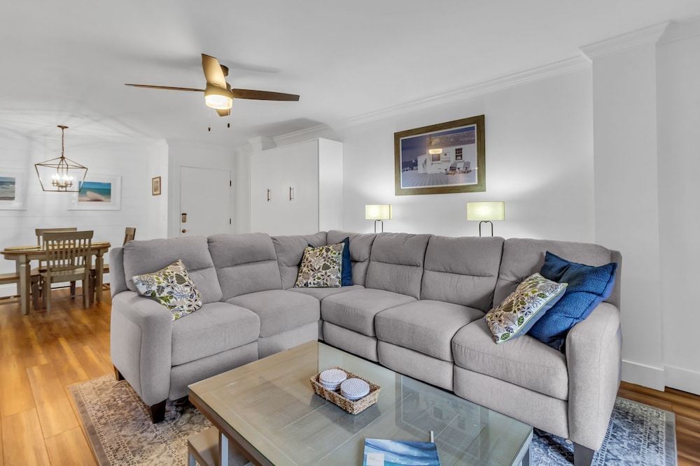 1025 Caravel Court at The Sea Pines Resort — 4-Star Luxury Hotel in Hilton Head Island, United States