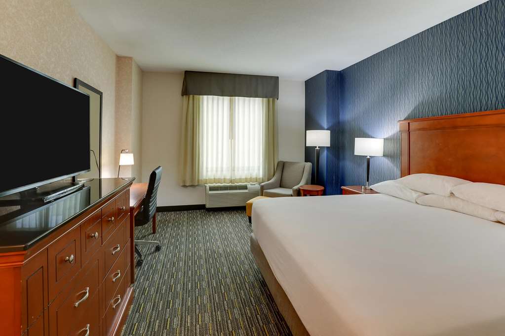 Drury Inn & Suites St. Louis Arnold - photo 14