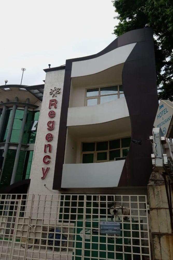 Hotel Harsh Regency in Bahraigh, India