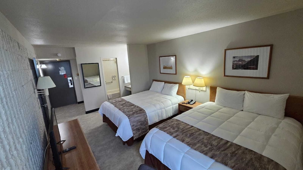 Smartwood Inn - photo 19
