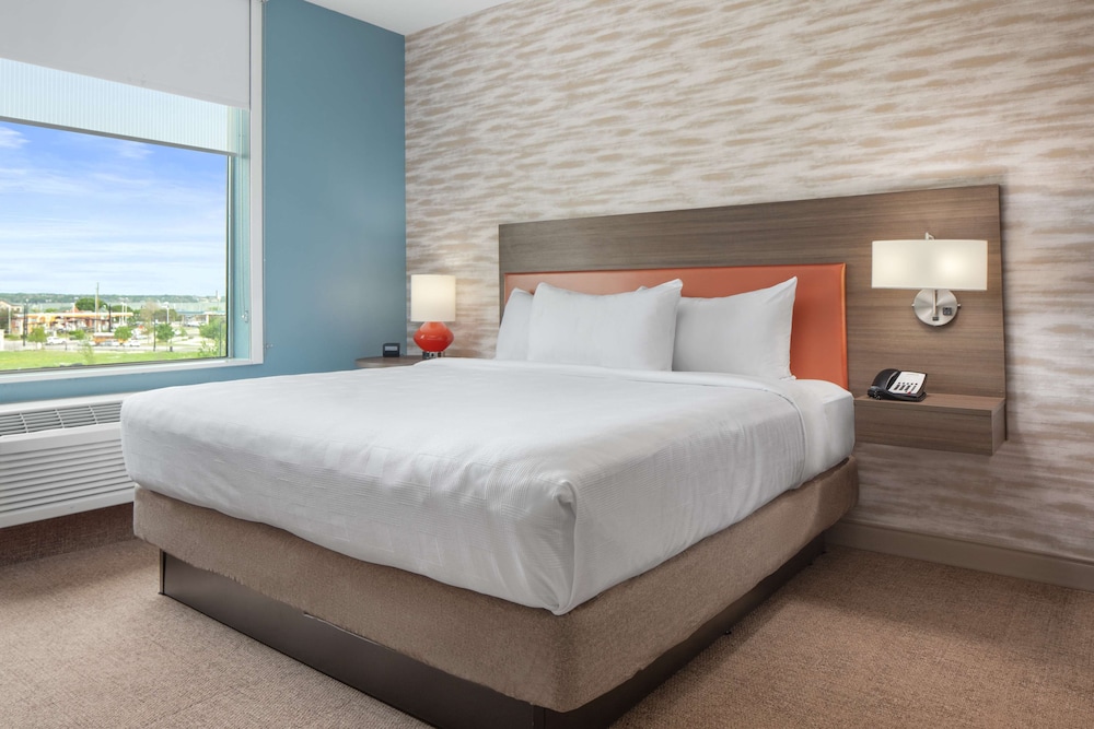 Home2 Suites by Hilton Rowlett Rockwall Marina - photo 6