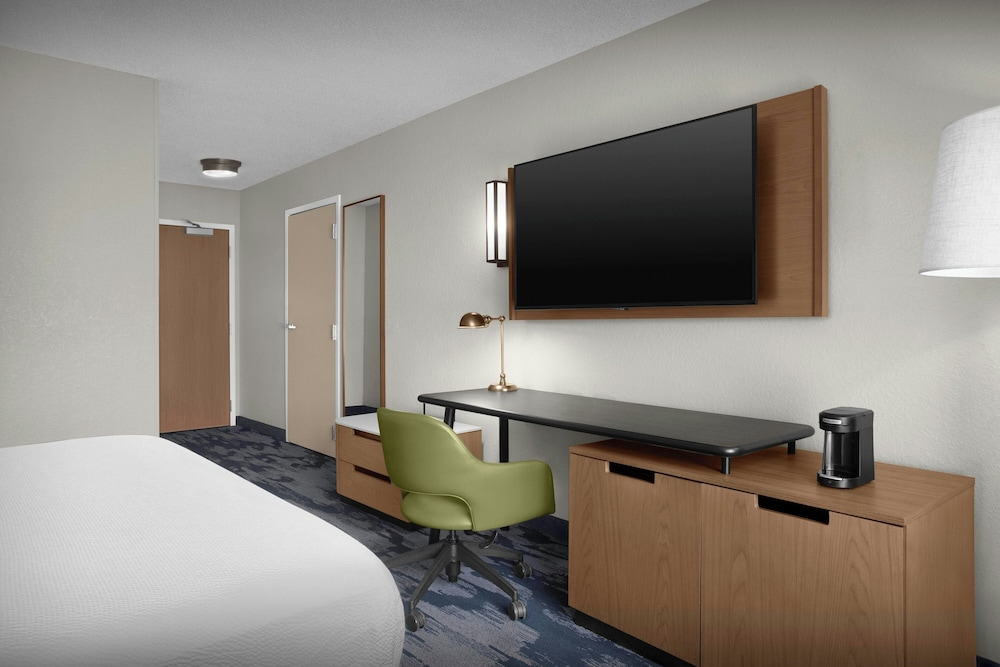 Fairfield Inn & Suites by Marriott Sarasota Lakewood Ranch - photo 10