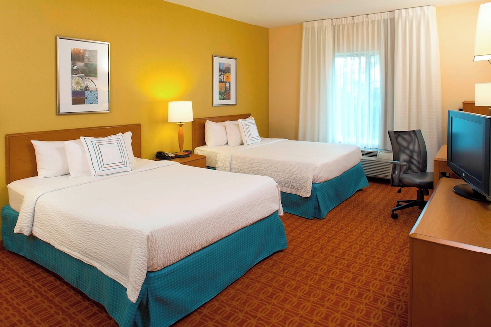 Fairfield Inn and Suites by Marriott Atlanta McDonough - photo 16