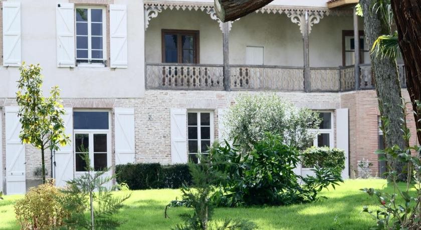 La Belle Montoise — hotel in Beaumont-De-Lomagne