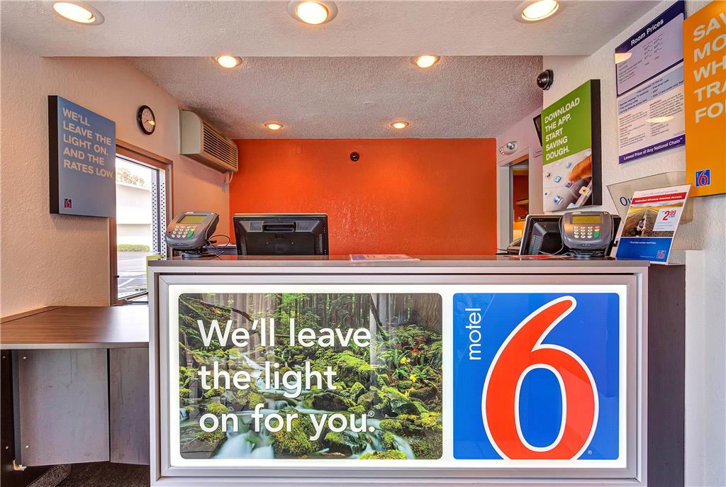 Motel6 Santa Rosa South - photo 21