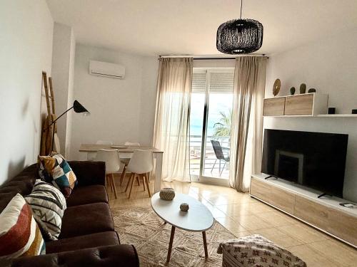 Arrecife De La Roca Una Ventana Al Mar — Torremolinos