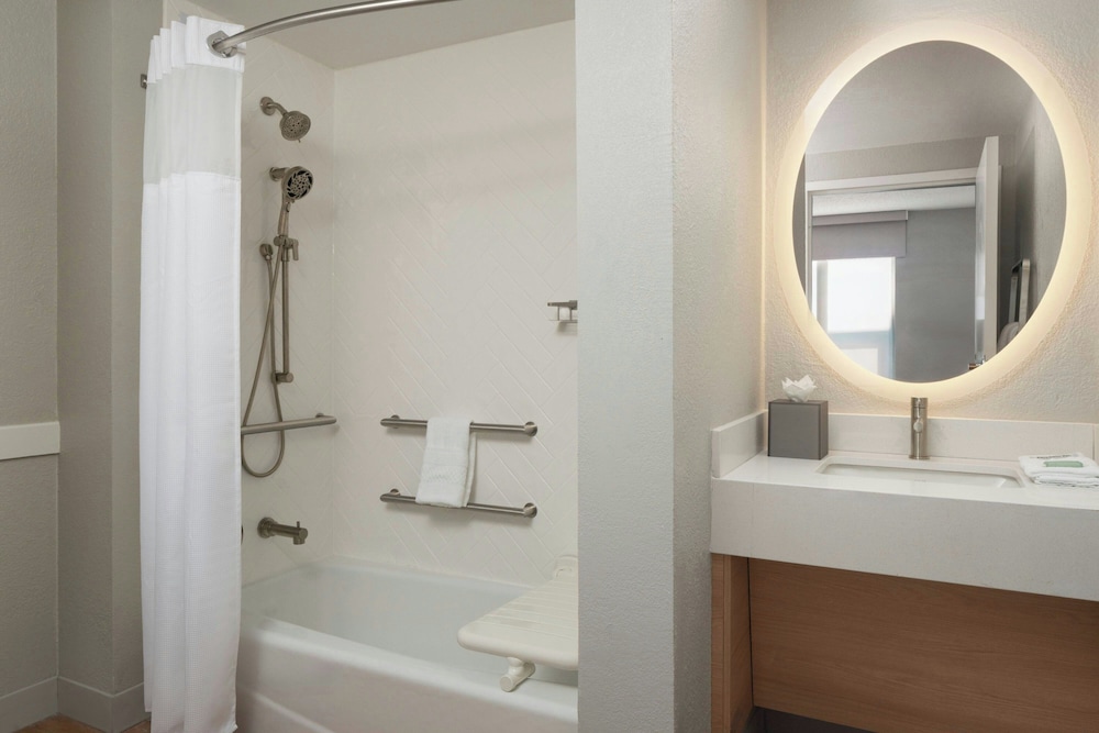TownePlace Suites by Marriott Lafayette - photo 23