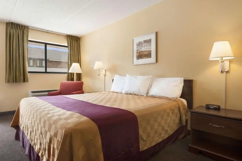 Super 8 Beachwood Cleveland Area - photo 18