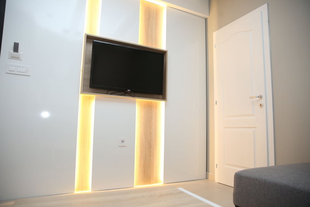 Gold Crown Apartments — Jagodina — photo 5