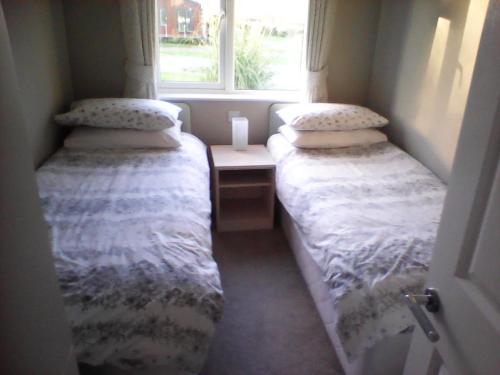 Meadow view country lodge great views on lovely small select park