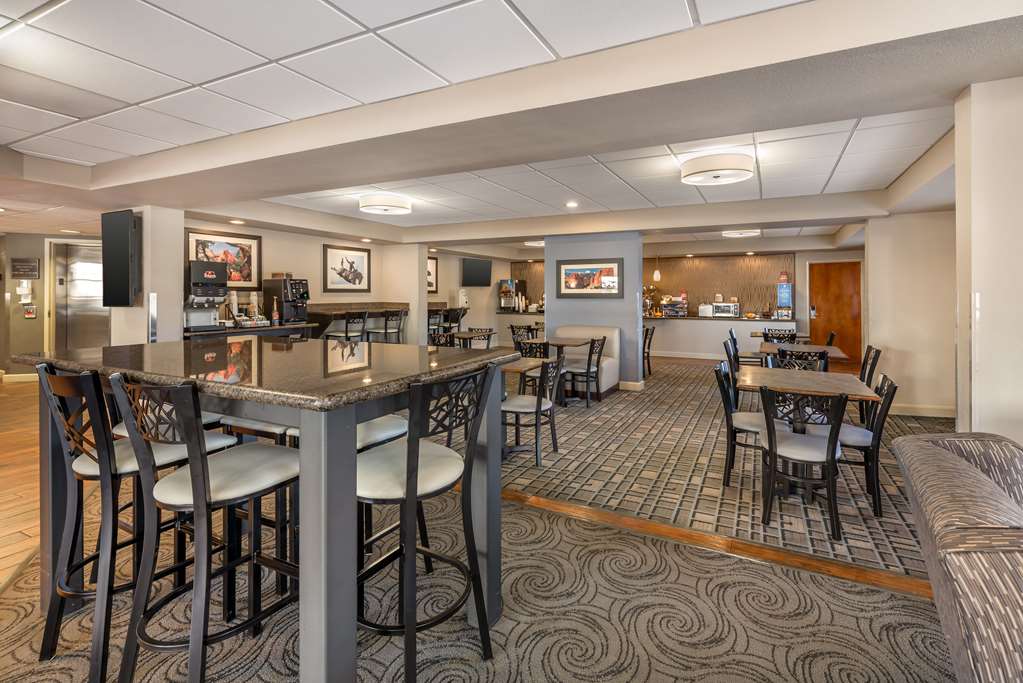 Best Western Plus Peak Vista Inn & Suites - photo 44