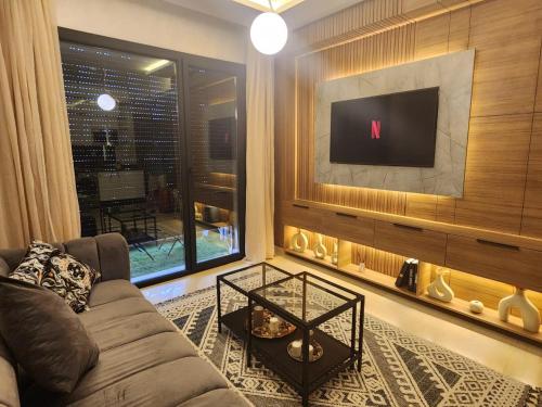 Firstwood Chic Apartment Hivernage — 4-Star Luxury Hotel in Marrakesh, Morocco
