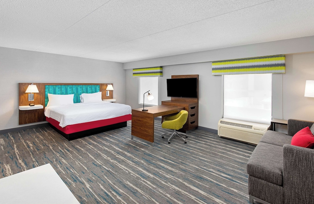 Hampton Inn Pikeville - photo 14