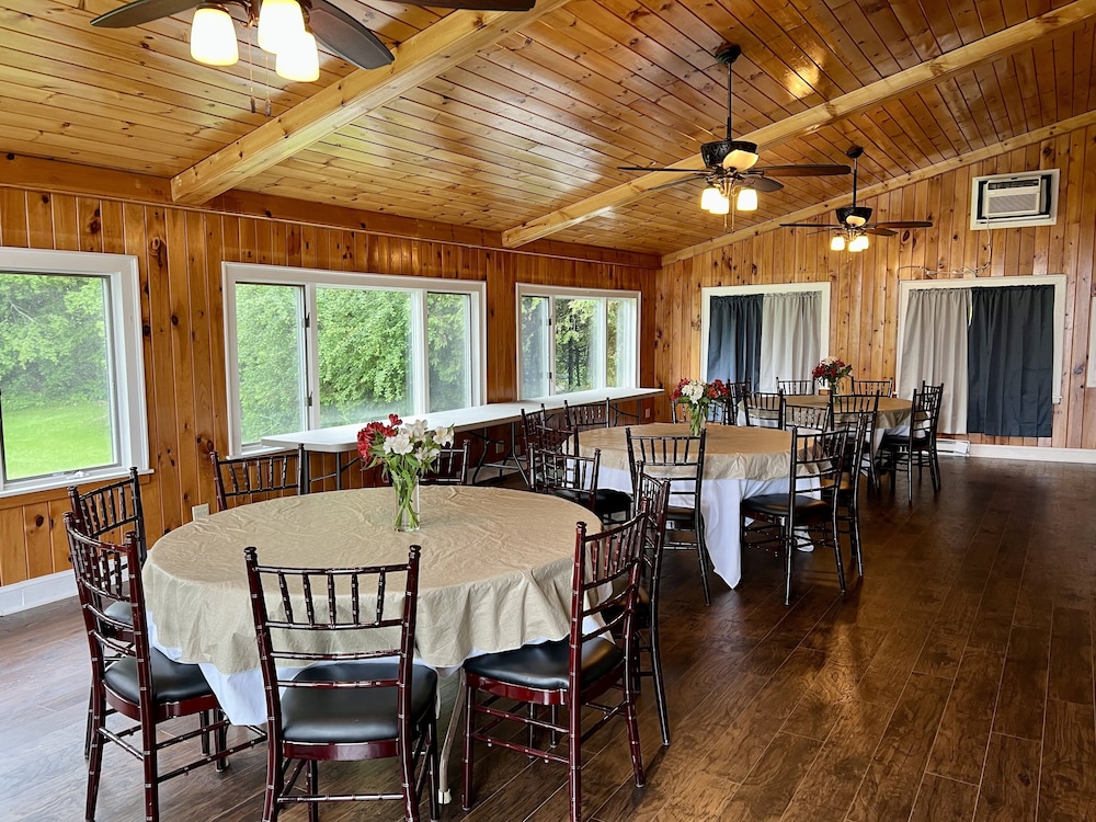 Valcour Inn & Boathouse - photo 42