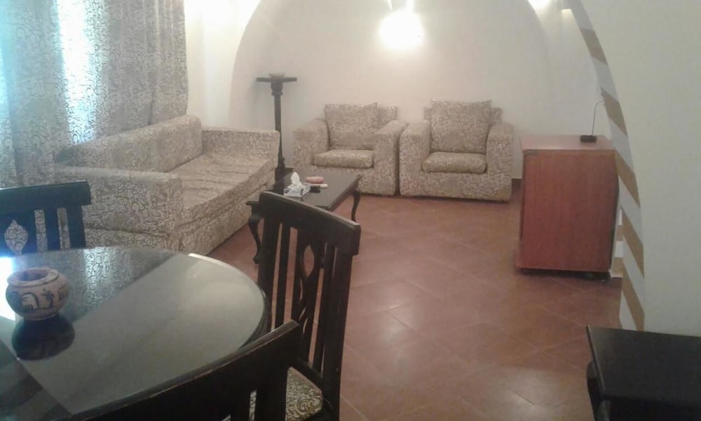 2 Bed in Bideford oc pd693a — hotel in Northam